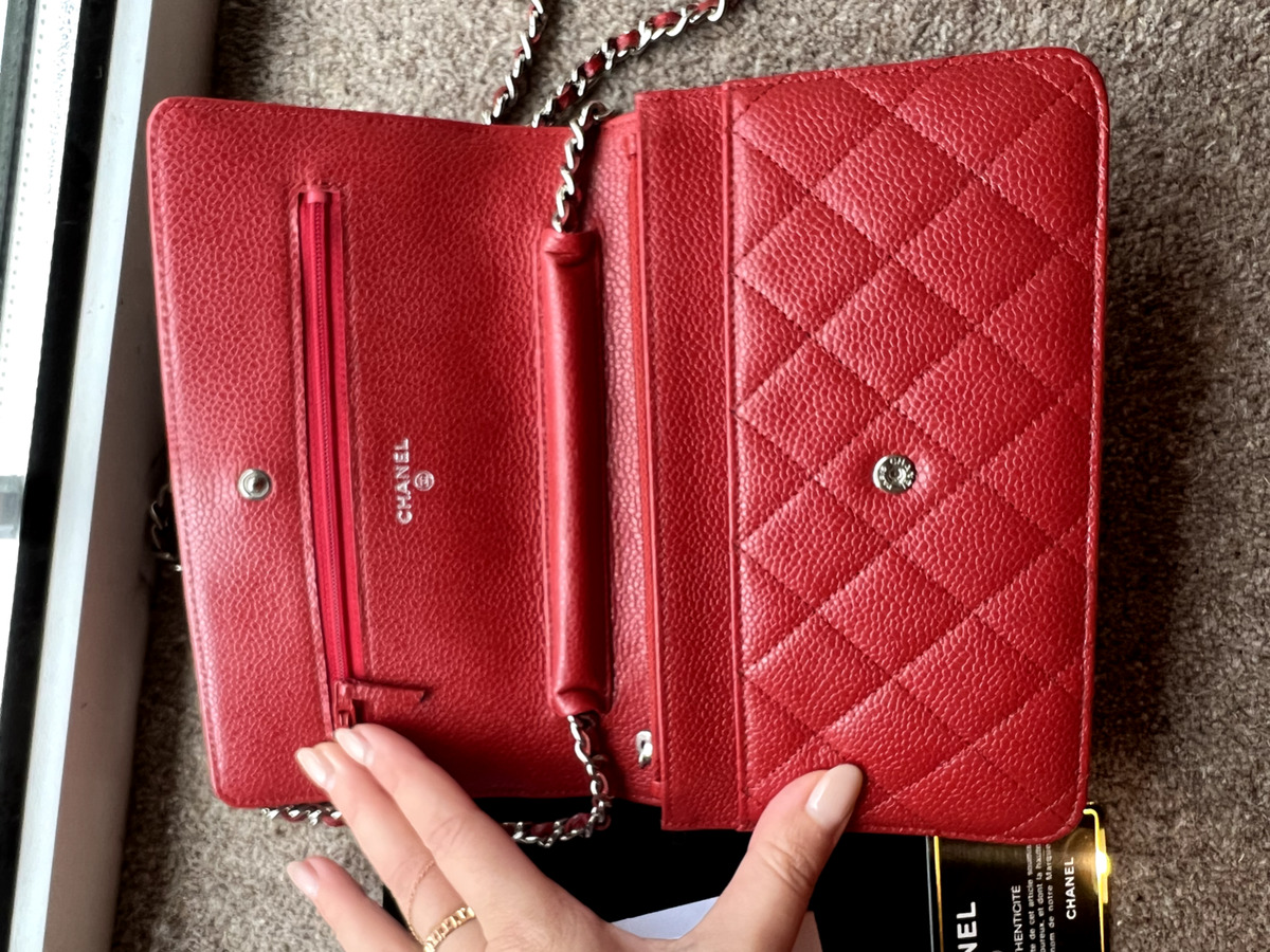 chanel red wallet