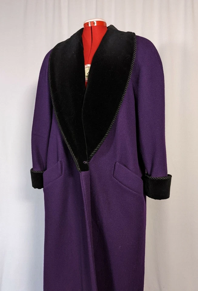 Chaqueta de pasarela esculpida Bill Blass vintage años 80 terciopelo púrpura solapa cuerda EE. UU. Foto 2 de 4