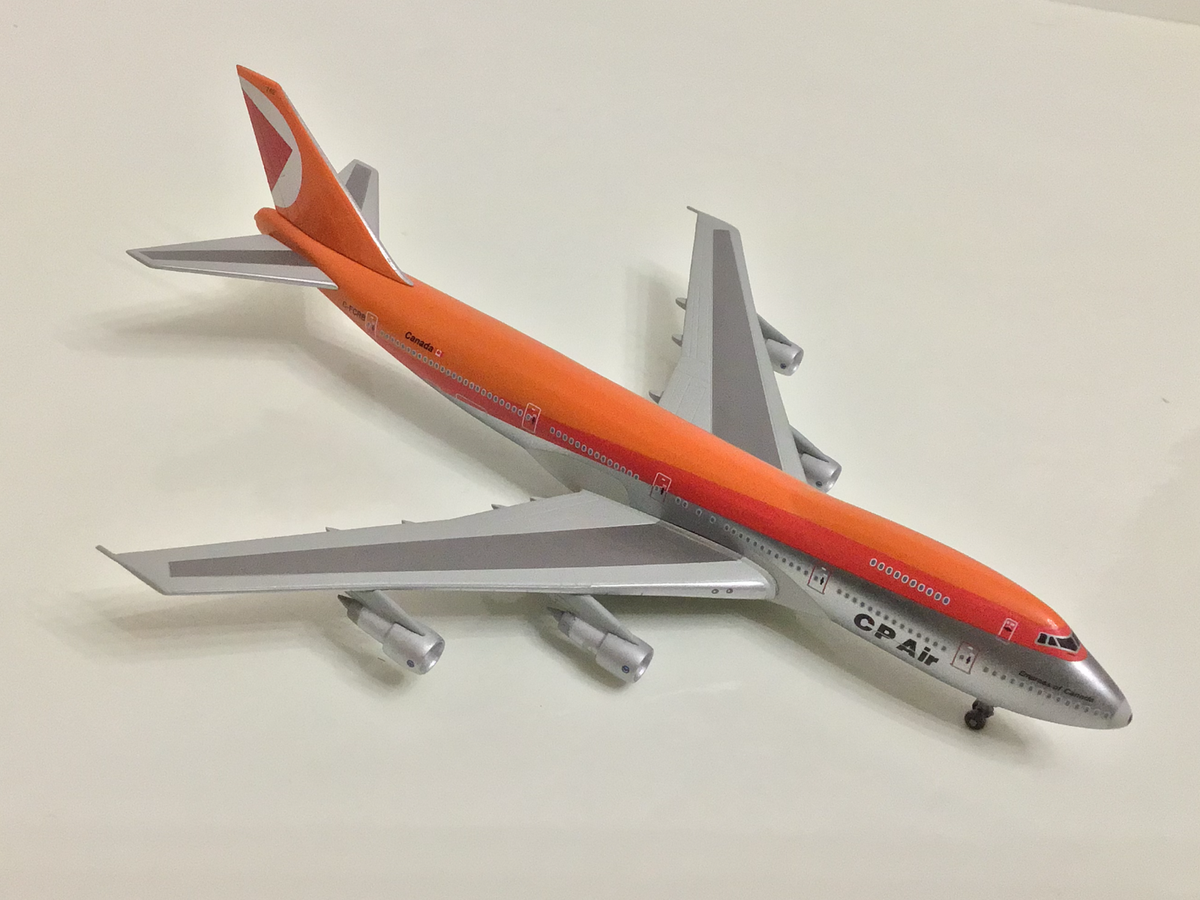 ドラゴン 1/400 マーチンエアー　747−400F Amazon | ドラゴン 1/400 747-400F 日本航空JAL CARGO JA401J