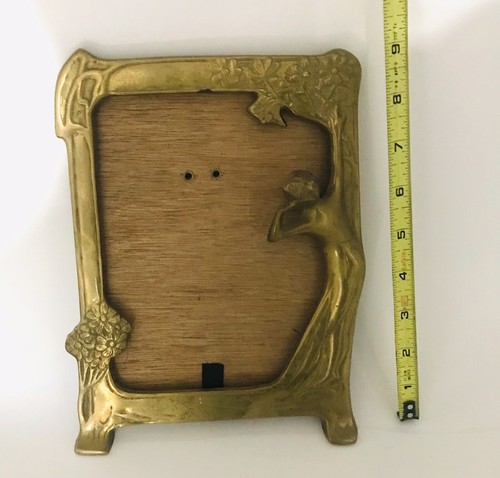 Vintage Brass Photo Frame Art Nouveau Style Lady Lilly Flowers - 第 3/7 張圖片