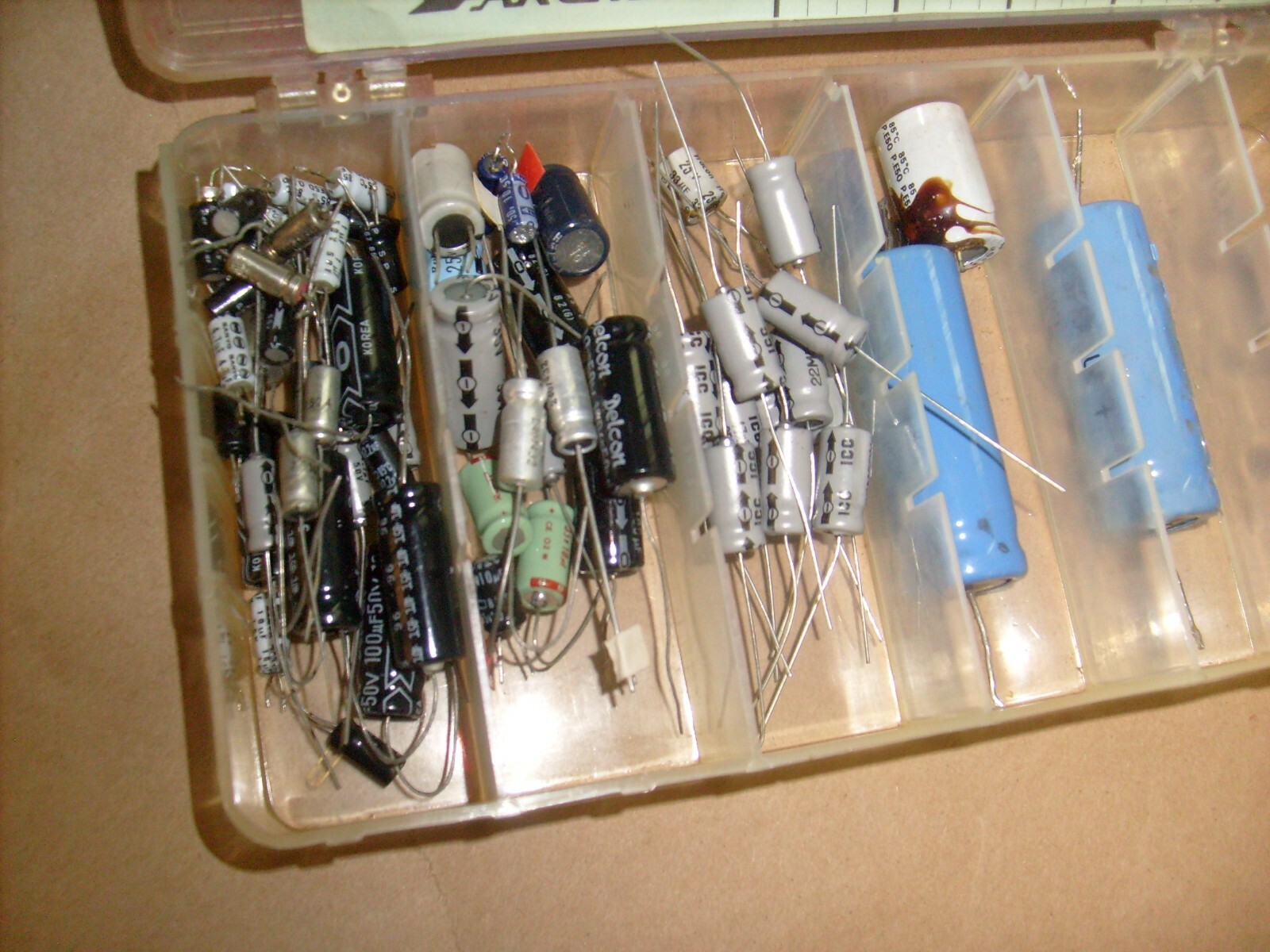 ARCHER CAPACITOR 272603 KIT RADIO SHACK DISC LOT WHATS LEFT RADIO