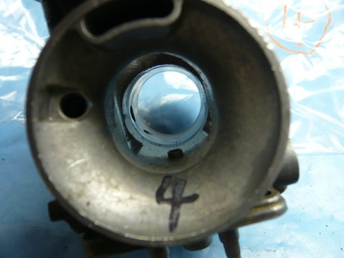 Honda CBX 750 RC 17 Vergaser Typ VE64 Gehäuse Nr 4 Body No 4 Carburetor Carb - Picture 2 of 8
