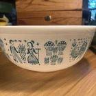 Vintage PYREX 404 Amish Butterprint Turquoise On White 10 Inch Mixing Bowl