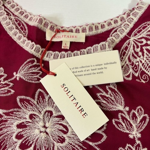 NWT Solitaire Red and White Floral Embroidery 3/4 Sleeve Blouse Size Large - Picture 4 of 8