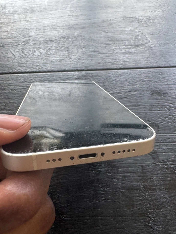 Apple iPhone 14 · 128GB, photo 2 of 5