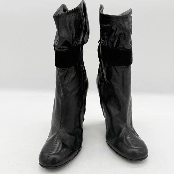 Bota Marc Jacobs de cuero negra holgada con tacón medio de la pantorrilla talla 10 Whimsigoth Designer Foto 3 de 4
