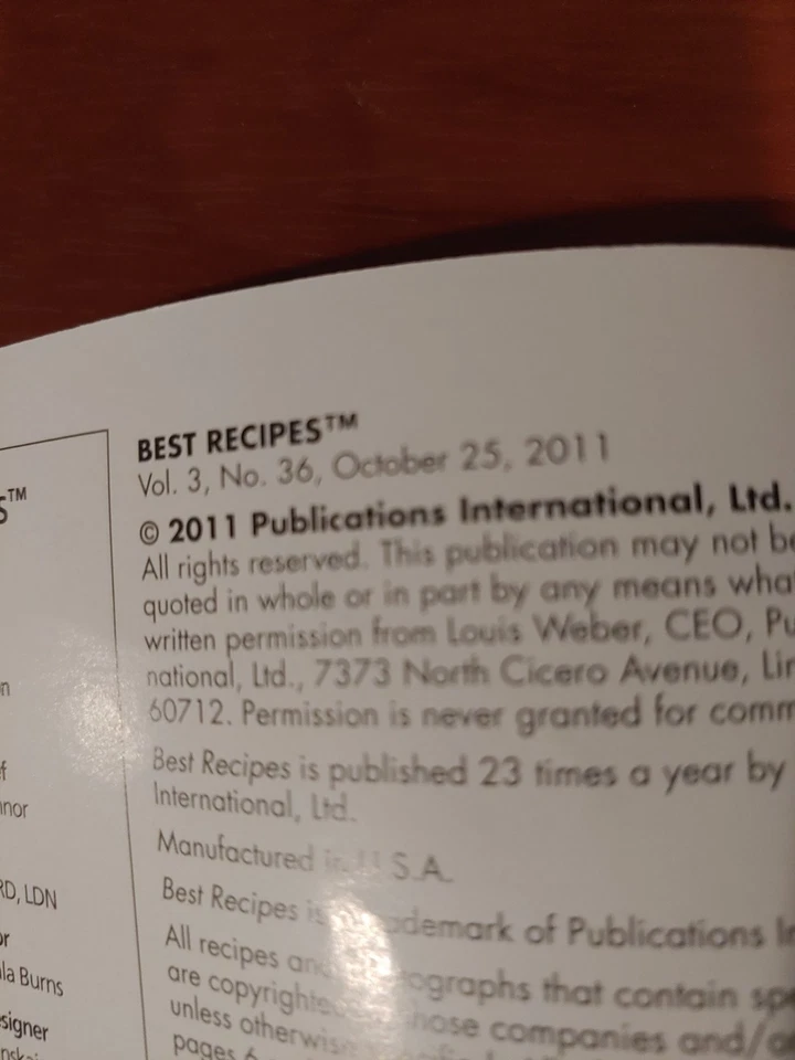 Very Scary Pil Halloween October 2011 Magazine Bakebook - Image 3 of 4