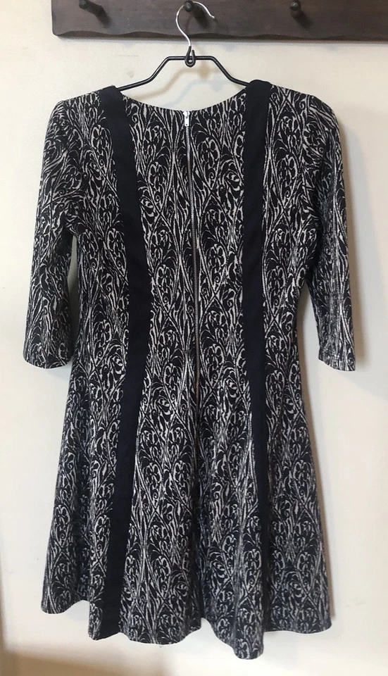 Vestido elástico Gabby Skye para mujer 10 azul marino marfil floral manga 3/4 hasta la rodilla Foto 2 de 4