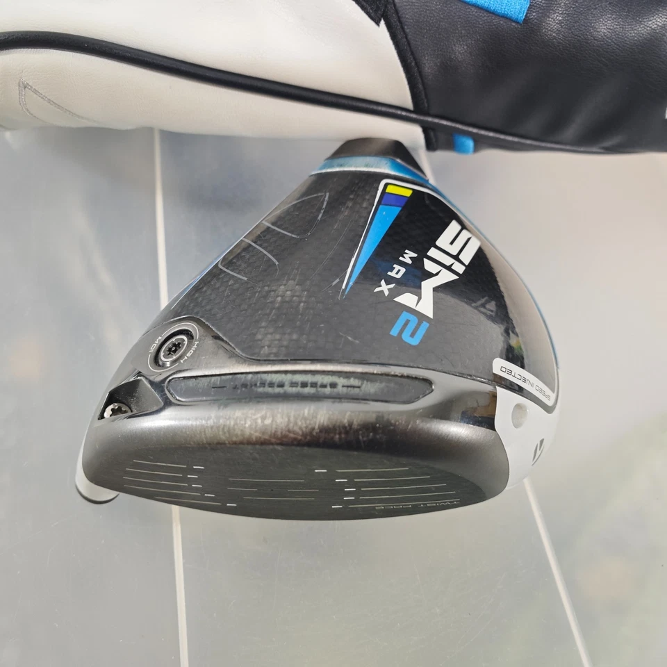 Taylormade Sim2 MAX 9 / 9.0 degree Driver Head Only Right handed w/cover - Image 4 of 4