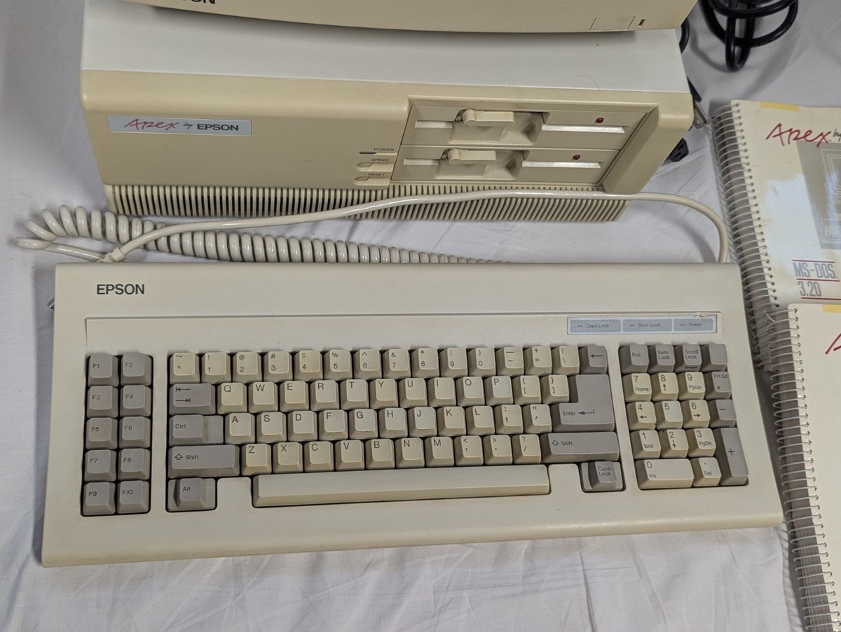 Vtg 1987 Epson Apex 100 CGA Dual Floppy IBM Compatible PC Computer