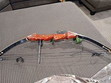 Martin Warthog Magnum Compound Bow RH 60in 55lb @ 28in Wood Brown/Black