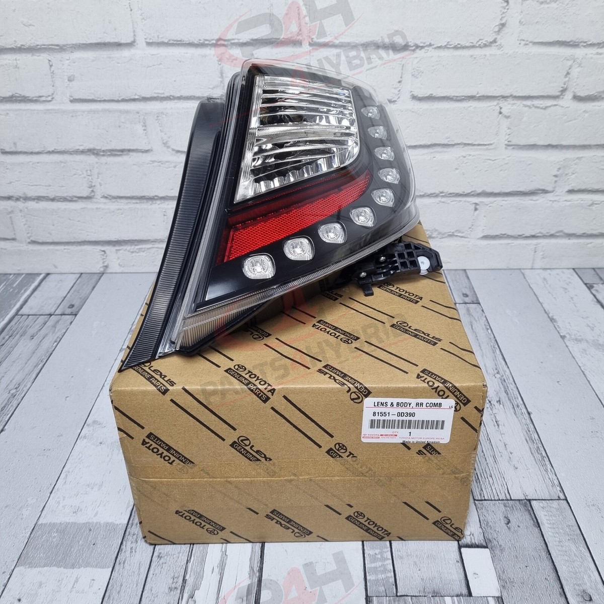Genuine Toyota Yaris Hybrid Rear Driver Side Stop Light RH Stop
