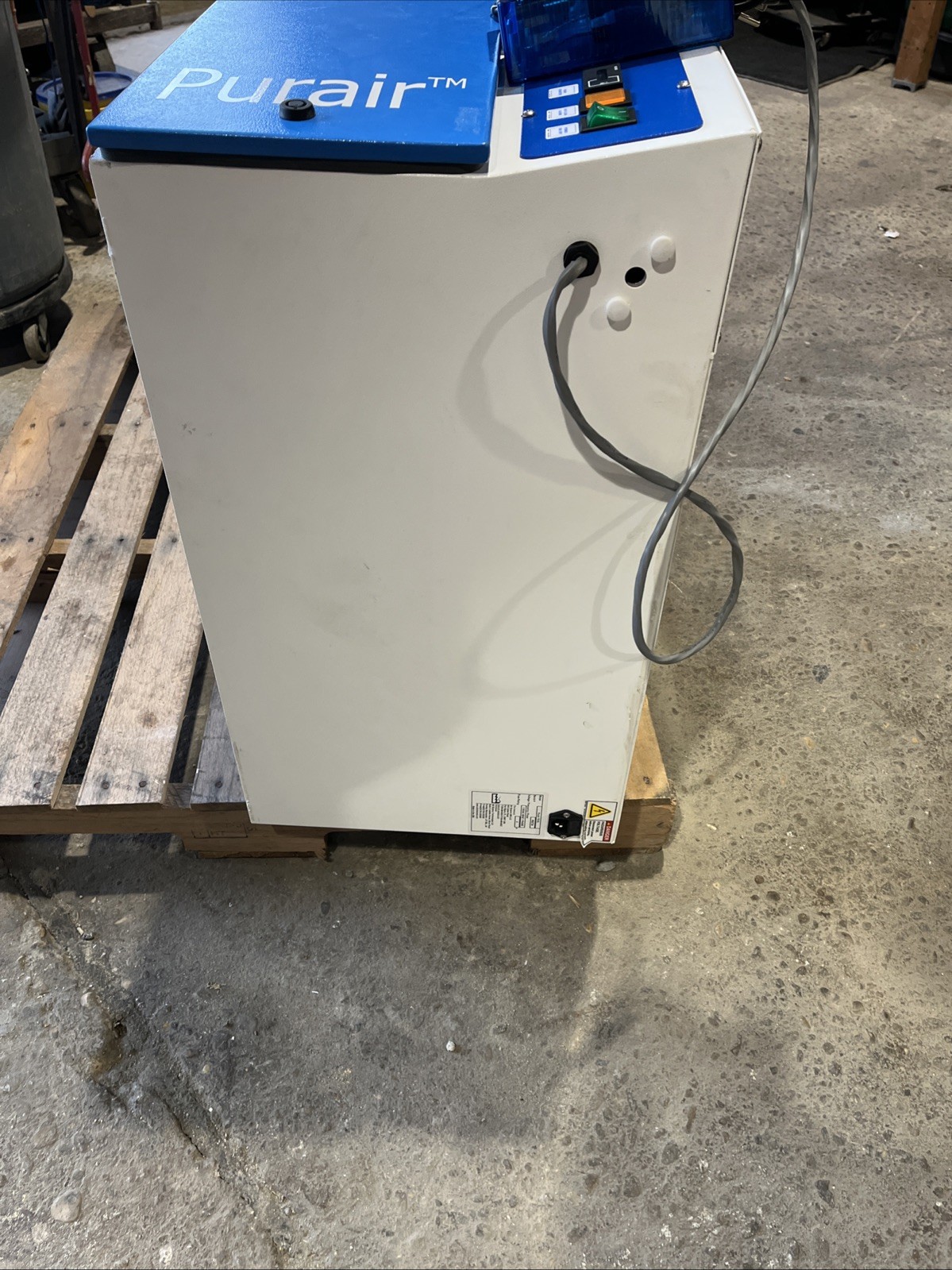 New Air Science PurAir 10-XL Ductless fumehood (Less Than 1 Hour on meter!)