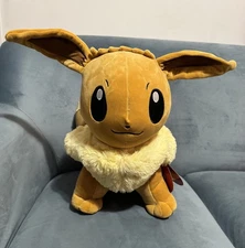 Round 1 Exclusive Pokemon 14IN Eevee Plush