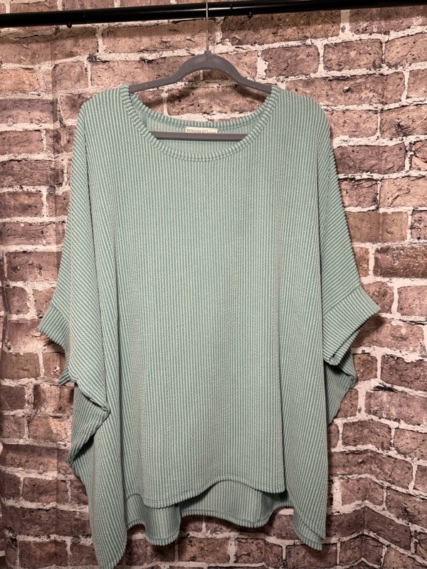 Women’s Relaxed Knit Ribbed Top in Seafoam Green 1X/2X