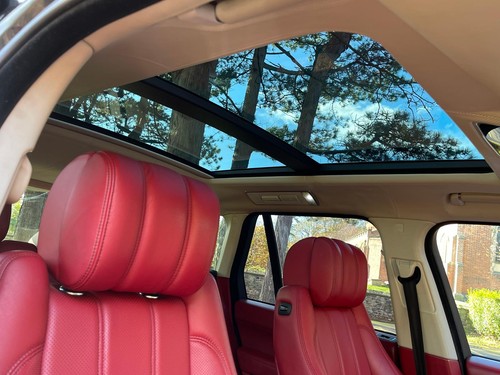 2013 Model Range Rover 4.4SD V8 Autobiography. Causeway Grey / Red Leather. - Picture 7 of 20