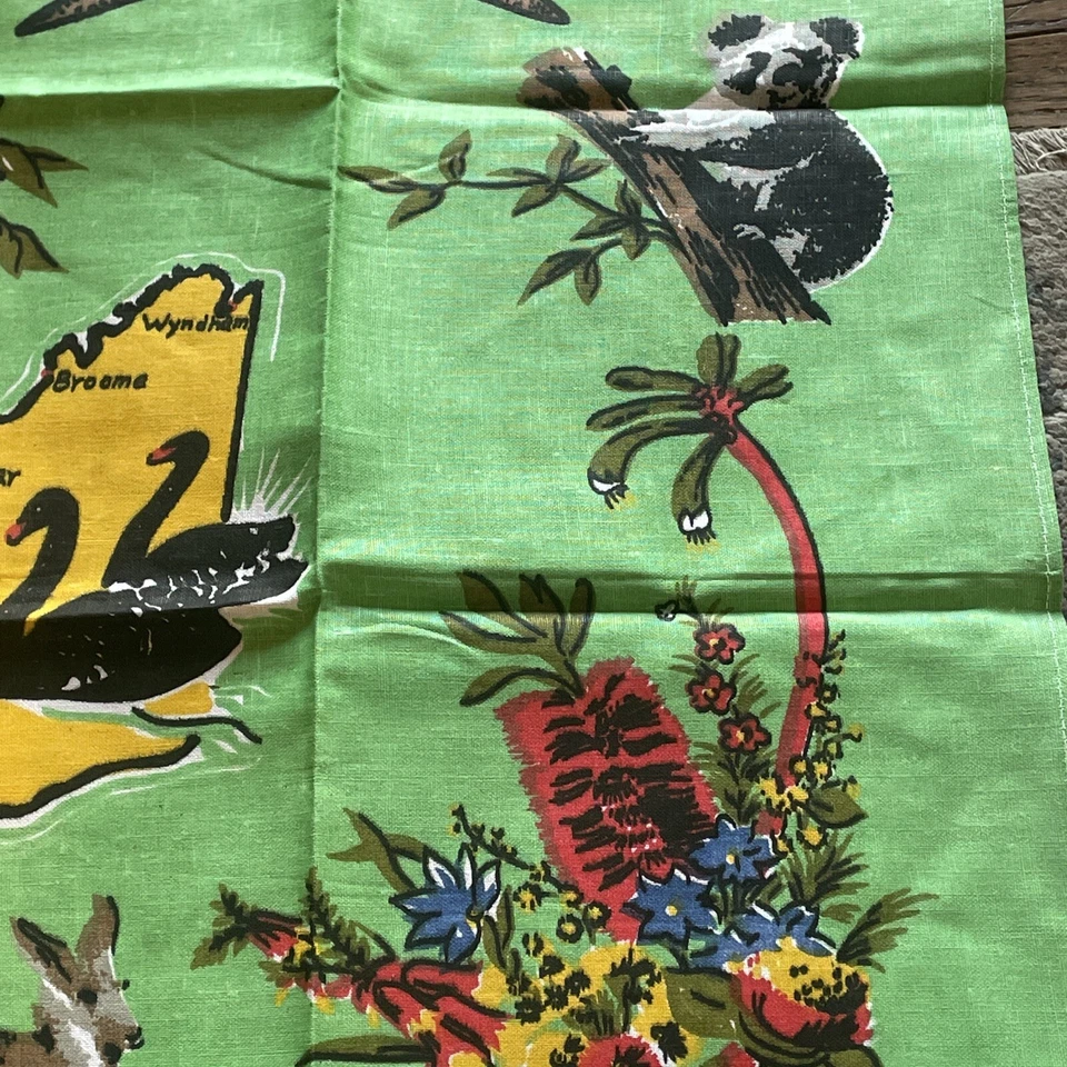 Vtg WESTERN AUSTRALIA - Wall Art Map WWII Soldier Owned NOS rare tapestry green - Image 4 of 4