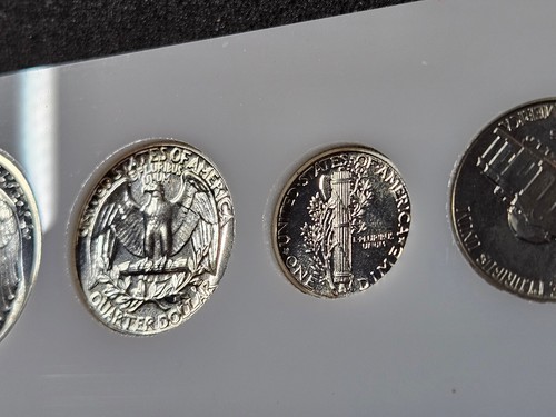 🌟 1939 US Proof 5-Coin Set in White Case Nice Silver Walking Liberty & Penny - Imagen 13 de 15