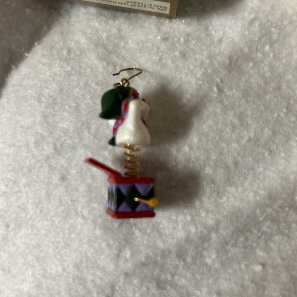 Hallmark Keepsake Ornament Club Snowy Surprise Miniature Holiday