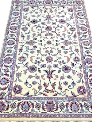 4'0'' x 6'0'' Hand-Knotted 100% Wool Rug - Oriental Area Carpet