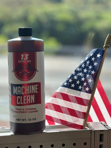 Classic 13 Supplies Machine Clean: Heavy Equipment Cleaner( 1 Bottle & Nozzle)