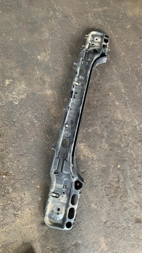 BMW 5 E60 E61 Stoßstange hinten Halterung 7056343