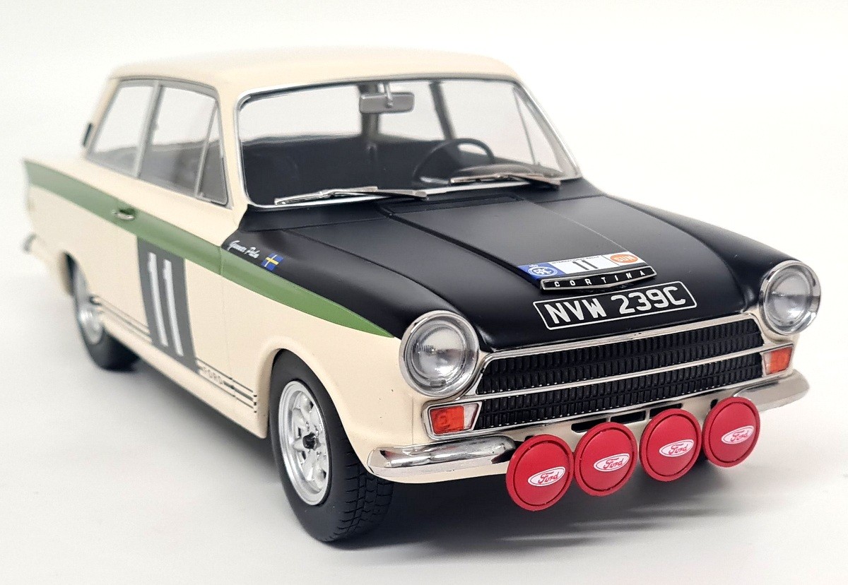 MCG 1/18 Lotus Ford Cortina Mk1 RAC Rally 1966 #11 Diecast Scale Model Car