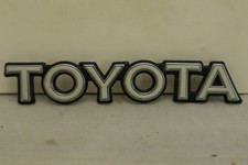 1984-1991 Toyota Camry Corolla Tercel White Letter Trunk Lid Scrip Emblem Oem