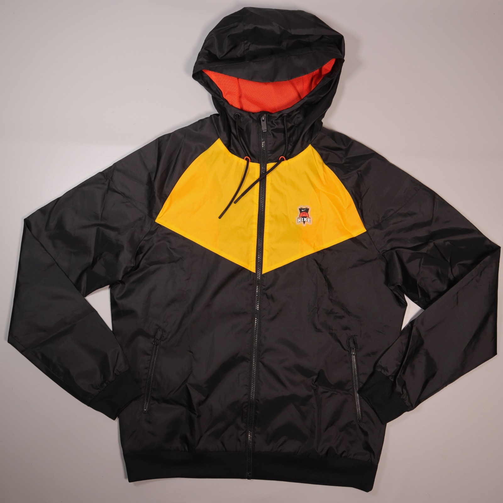 SACAI X NIKE Giacca a vento Nike Basketball Frenzy Skull Zip Track DR9789 uomo media