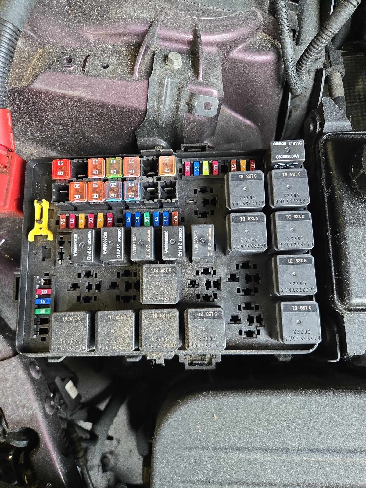 Maserati Ghibli Fuse box