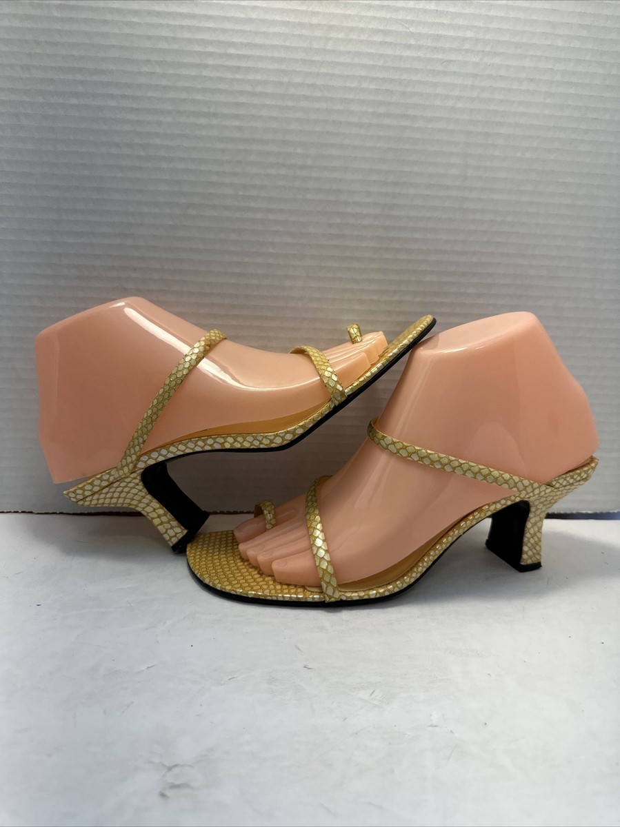 Nine West Ankle Strap Heels Size 8M Yellow Pointed Toe SnakeSkin