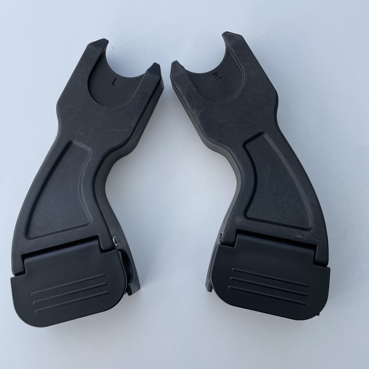 Mountain Buggy Swift Car Seat Adaptors Clip 25 v2 Free UK P&P