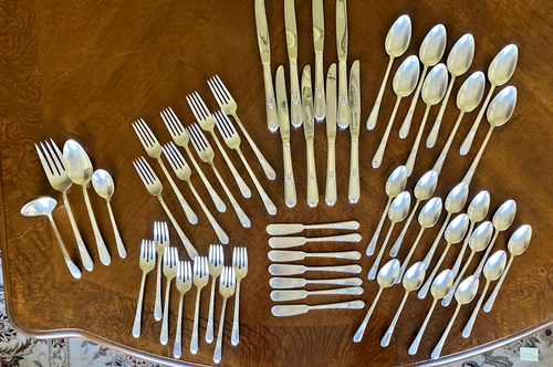 1847 Rogers Bros IS Silverplate Flatware Adoration Pattern Lot Of 58 Pieces