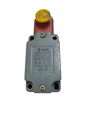 PIZZATO VDE0660 LIMIT SWITCH   Fast Shipping  