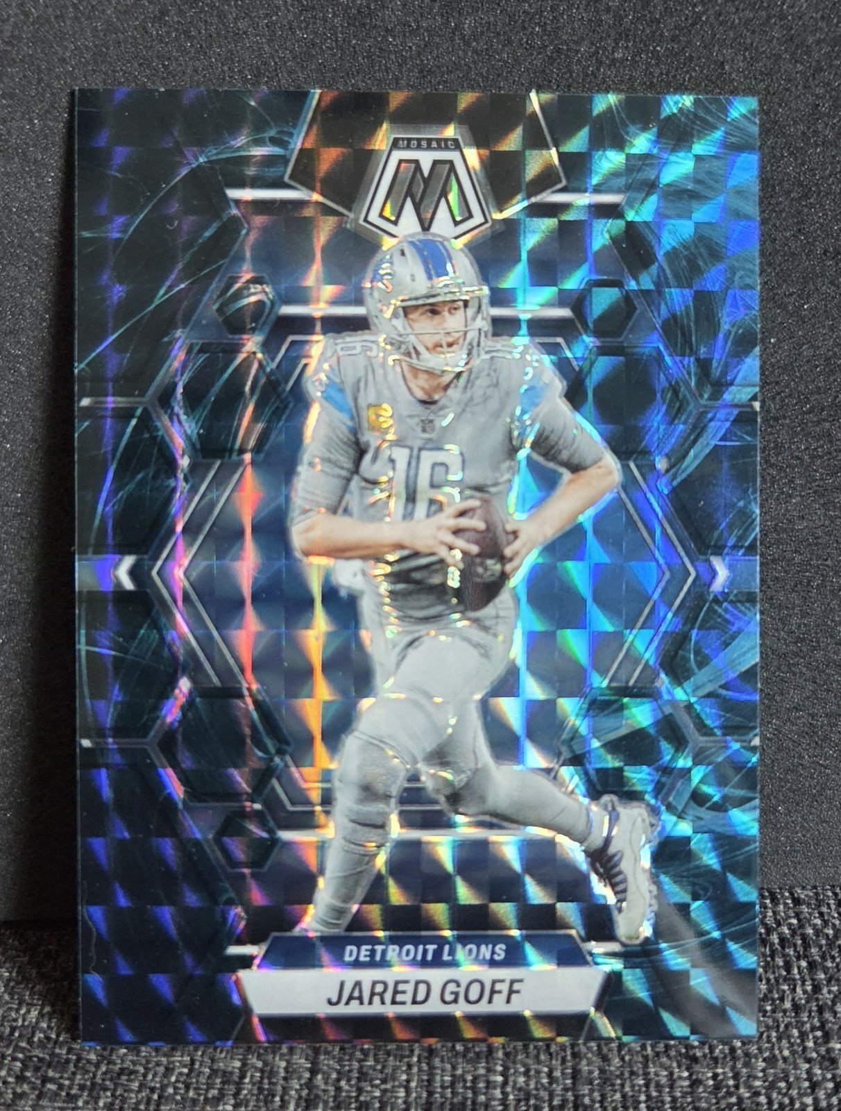 2023 Panini Mosaic - Jared Goff #185 Genesis Mosaic Prizm