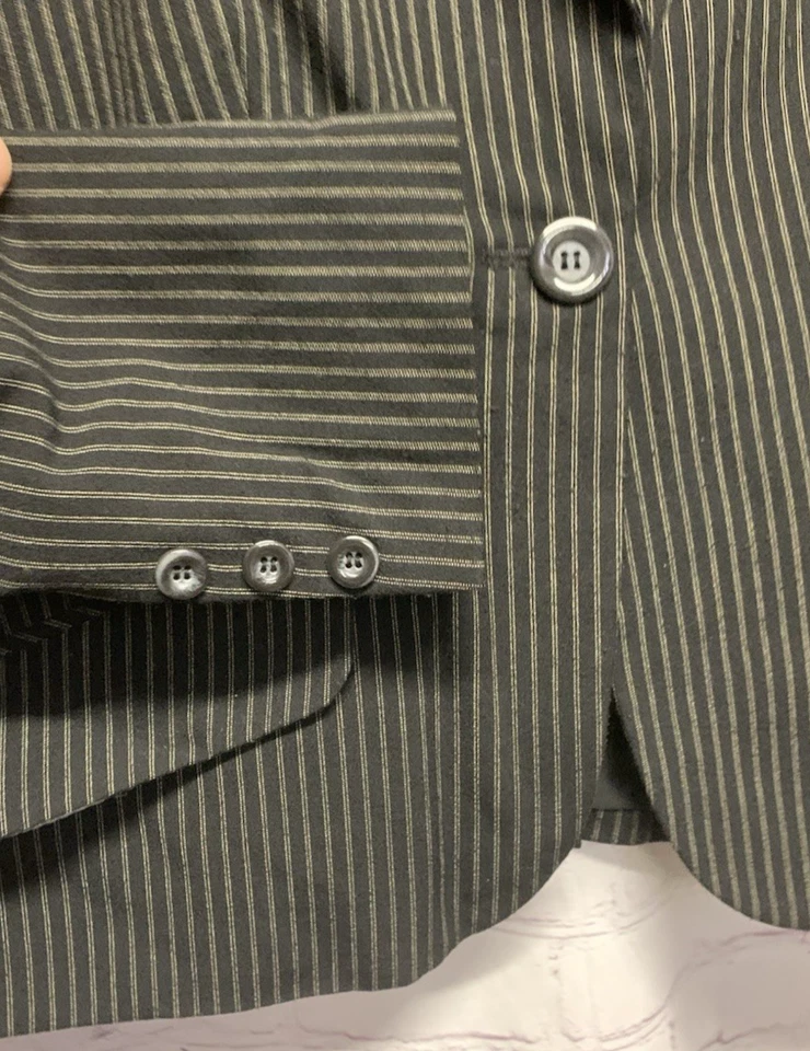 Evan-Picone Women's Size 8 Black Pinstripe Blazer Jacket Suit Separate - Image 4 of 4