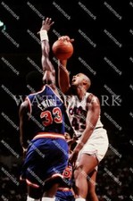 ET681 Brad Daugherty Cavaliers & Patrick Ewing Knicks 8x10 11x14 16x20 Photo