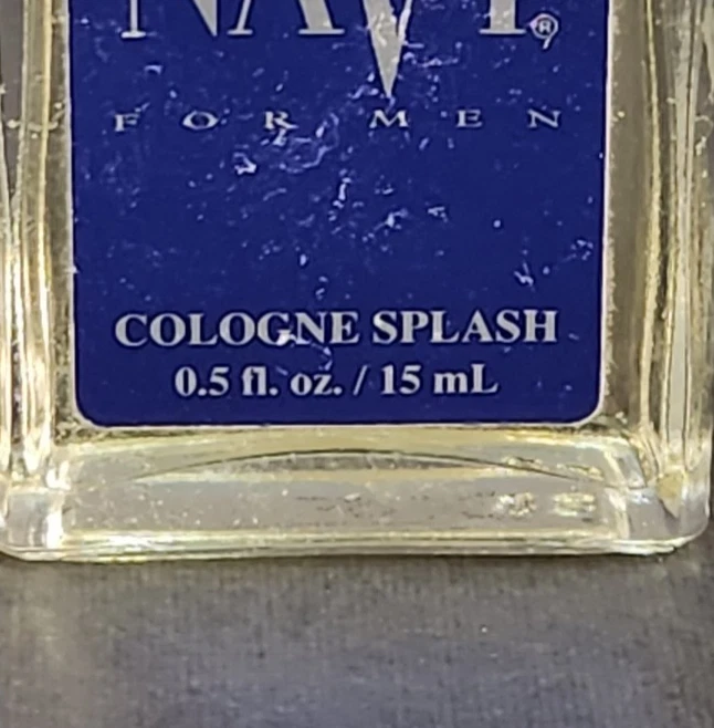 Mini Navy for Men By Dana Cologne Splash 0,5 oz/15 ml - Imagem 3 de 4