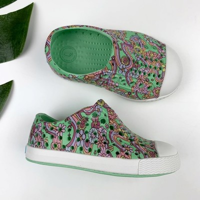 Native Jefferson Sugarlite Slip On Shoes Green Floral Sandals Kids Toddler C4