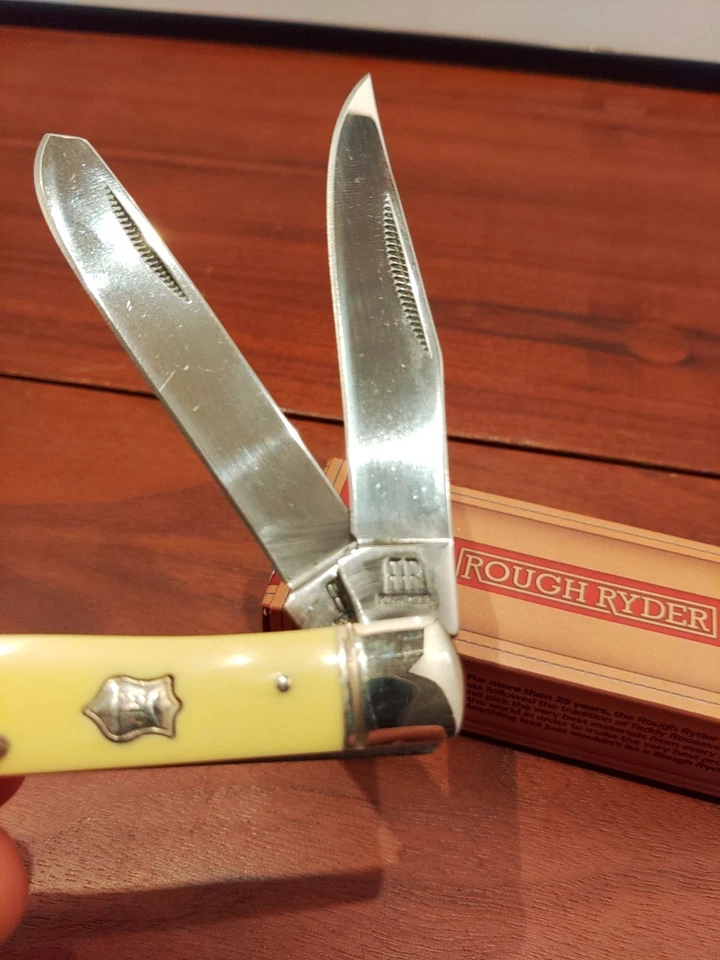 Rough Rider 光滑黄色手柄捕手口袋刀 RR597 2 折叠刀片 — 第 3/4 张图片