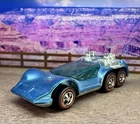 Hot Wheels Redline 1971 Six Shooter Spectraflame Light Blue, Dark Interior
