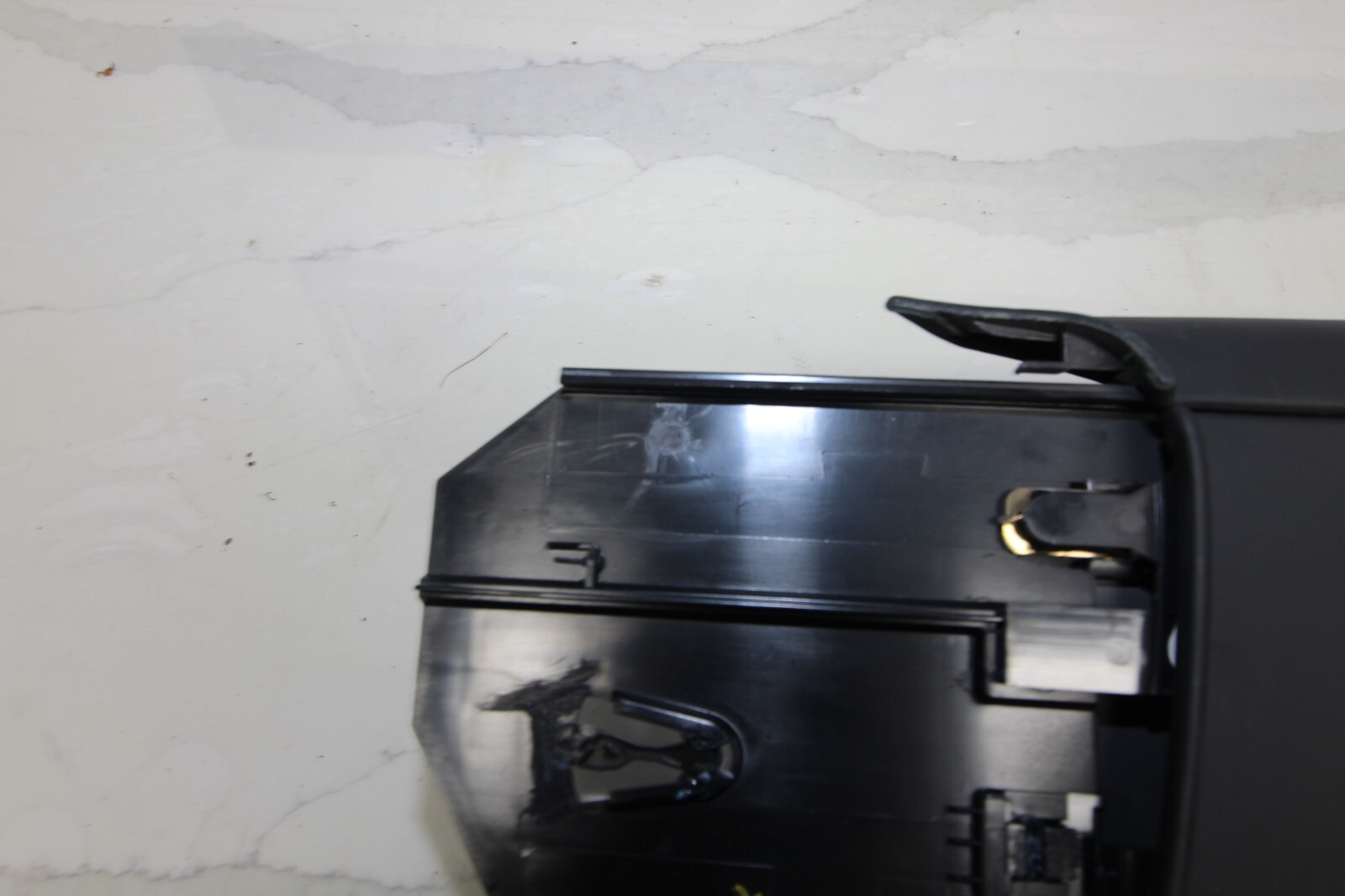 17-21 AUDI R8 V10 PLUS RWS OEM CENTER CONSOLE CUBBY HAZARD SWITCH 4S1863041J