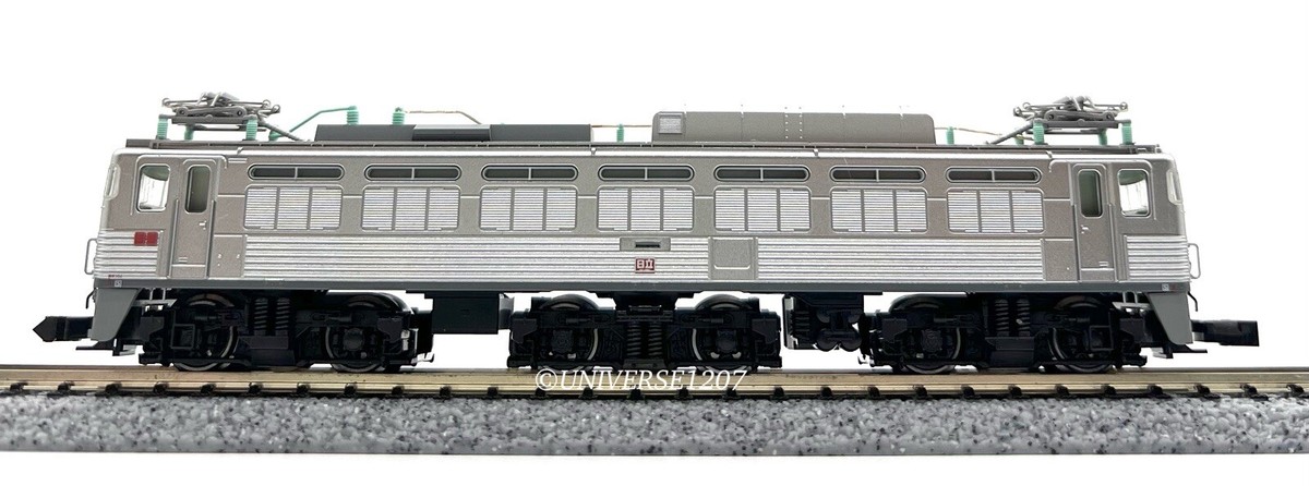 N Scale Kato 3067-1 EF81 300 JNR Silver Japanese Electric