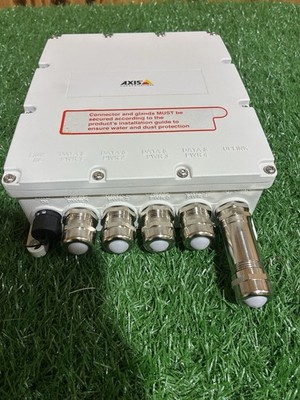 AXIS T8504-E Outdoor PoE Switch single unit