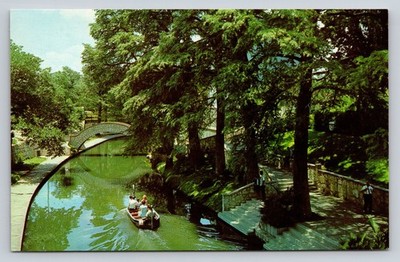 San Antonio River Walk Texas Postcard Paseo del Rio Boat Bridge Mike Roberts