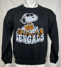 Cincinnati Bengals NFL Junk Food Snoopy Joe Cool & Woodstock Crew Sweatshirt