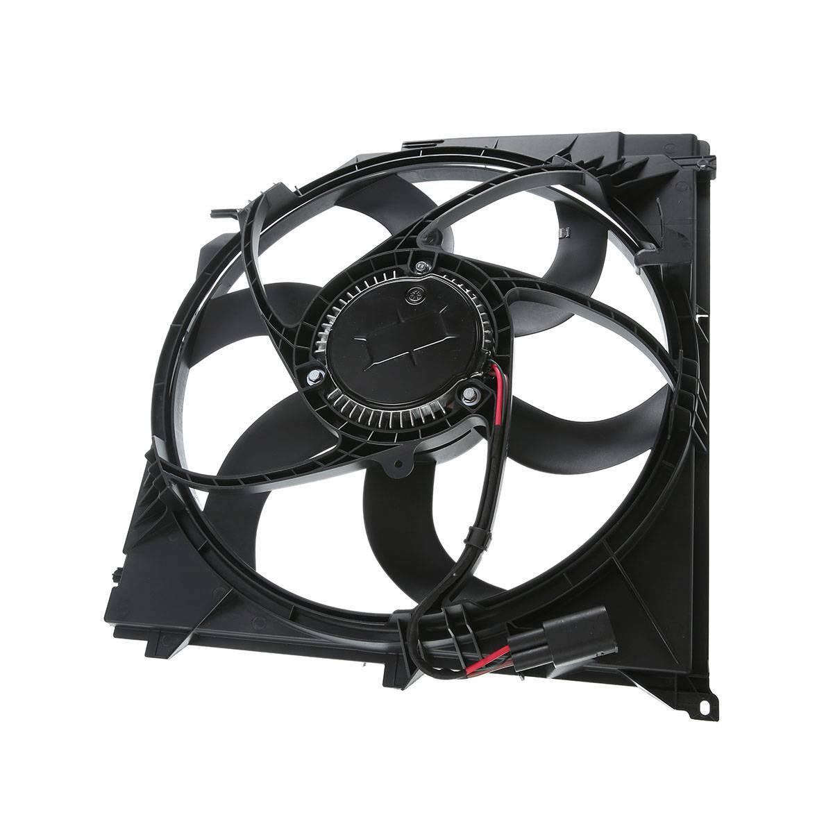 Ventilateur radiateur 400W pour retrouver la sérénité lors des trajets en BMW X3 E83
