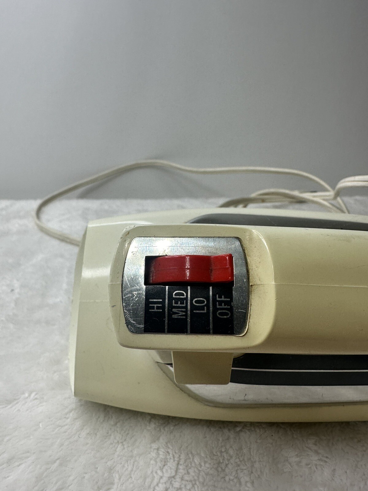 Vintage GE General Electric Hand Mixer M47 Tested And WORKS! 2 Mixers