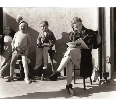 Judy Garland und Munchkins Zauberer von Oz hinter den Kulissen Set 4x6 Bild Promi