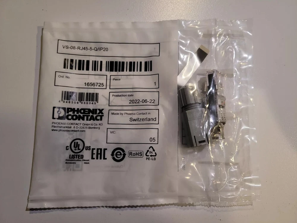 1PC NEW PHOENIX CONTACT VS-08-RJ45-5-Q/IP20 RJ45 CONNECTOR 1656725